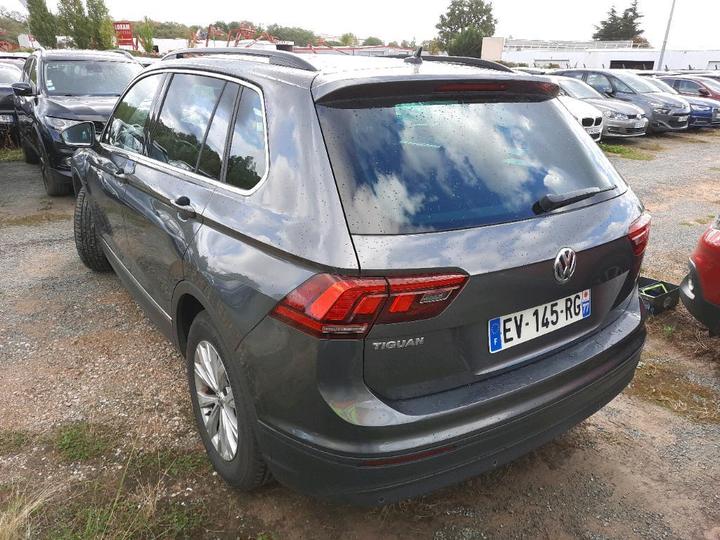 Photo 3 VIN: WVGZZZ5NZJW385902 - VOLKSWAGEN TIGUAN 