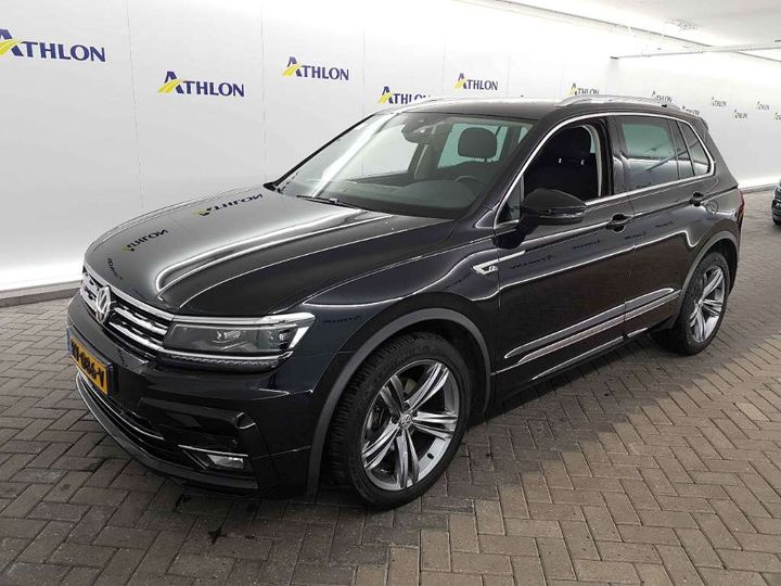 Photo 1 VIN: WVGZZZ5NZJW388034 - VOLKSWAGEN TIGUAN 