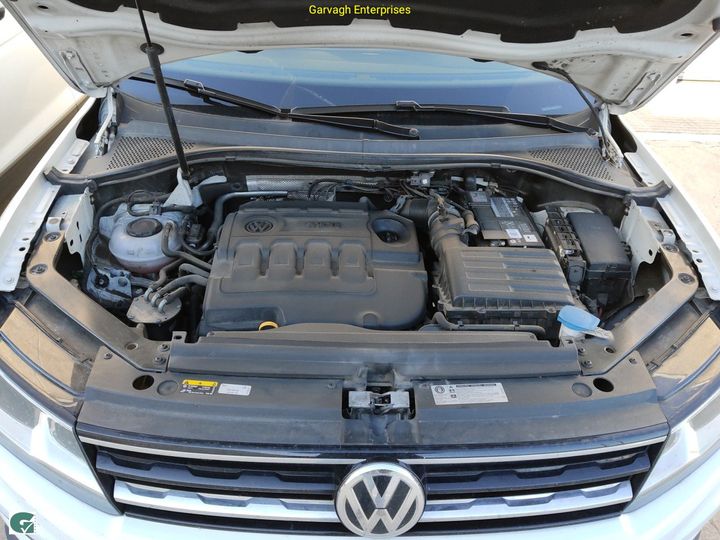 Photo 36 VIN: WVGZZZ5NZJW388198 - VOLKSWAGEN TIGUAN 