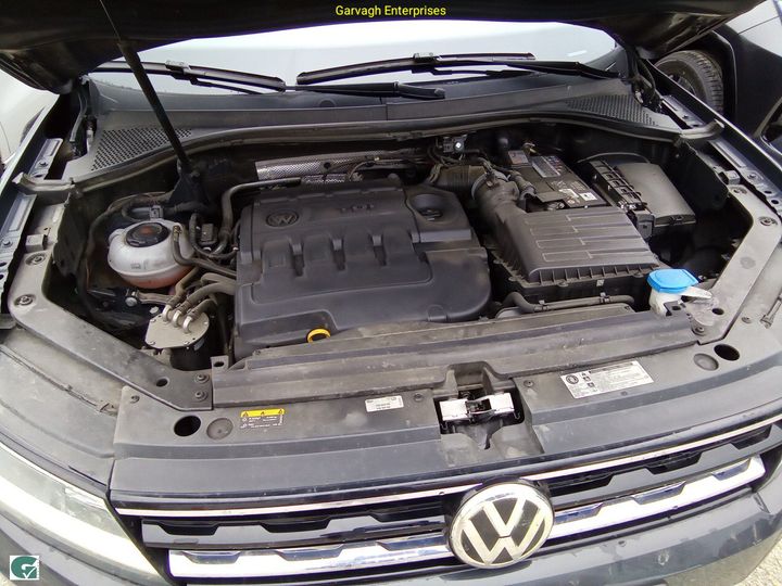 Photo 23 VIN: WVGZZZ5NZJW391964 - VOLKSWAGEN TIGUAN 