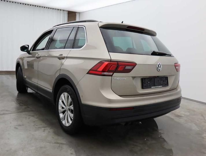 Photo 7 VIN: WVGZZZ5NZJW392358 - VOLKSWAGEN TIGUAN &#3916 