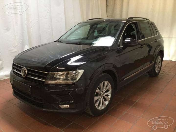 Photo 1 VIN: WVGZZZ5NZJW395762 - VOLKSWAGEN TIGUAN SUV 