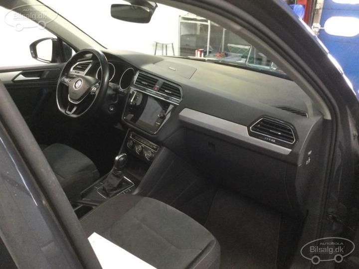 Photo 14 VIN: WVGZZZ5NZJW395940 - VOLKSWAGEN TIGUAN ESTATE 