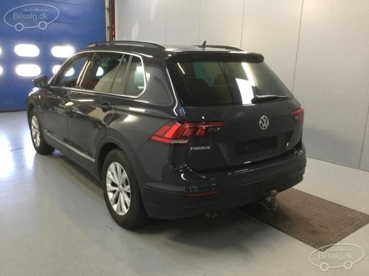 Photo 20 VIN: WVGZZZ5NZJW395940 - VOLKSWAGEN TIGUAN ESTATE 