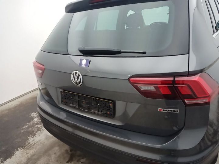 Photo 28 VIN: WVGZZZ5NZJW396746 - VOLKSWAGEN TIGUAN&#3916 