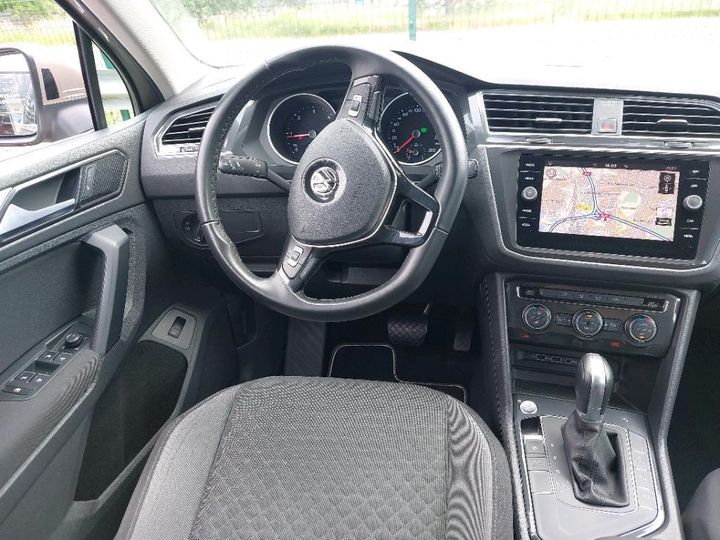 Photo 12 VIN: WVGZZZ5NZJW405441 - VOLKSWAGEN TIGUAN 