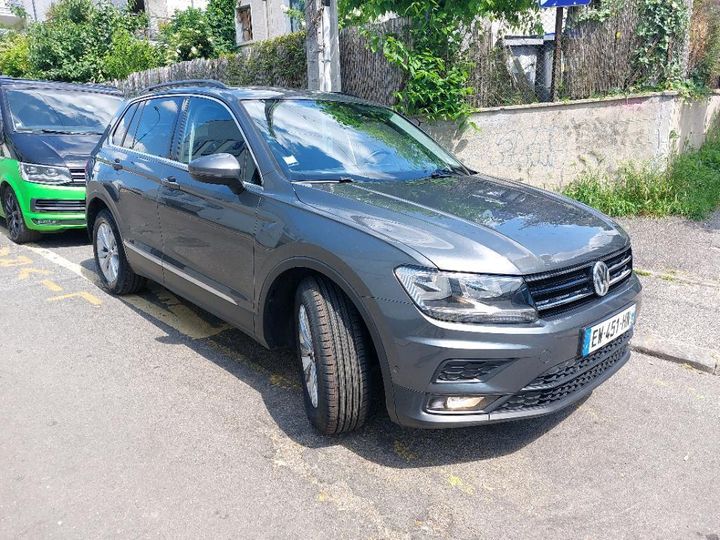 Photo 12 VIN: WVGZZZ5NZJW406883 - VOLKSWAGEN TIGUAN 