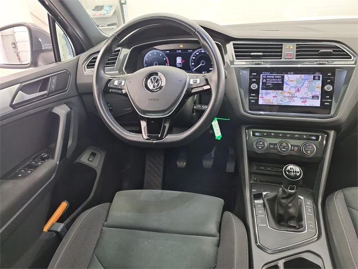 Photo 29 VIN: WVGZZZ5NZJW407688 - VOLKSWAGEN TIGUAN 