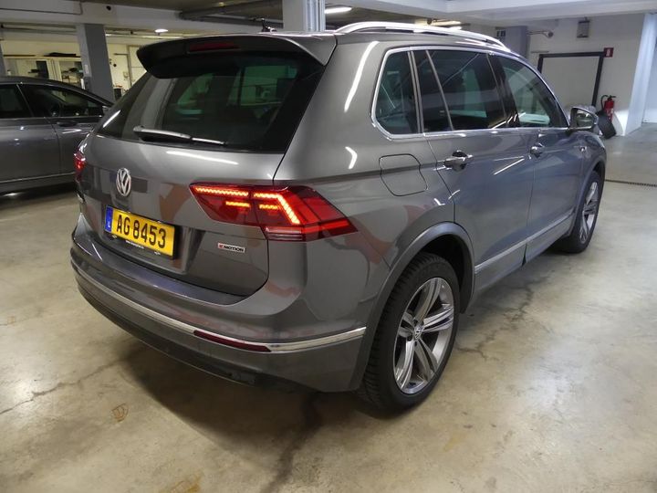 Photo 2 VIN: WVGZZZ5NZJW407893 - VOLKSWAGEN TIGUAN - 2016 