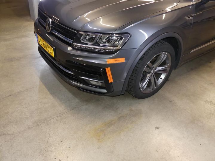 Photo 35 VIN: WVGZZZ5NZJW407893 - VOLKSWAGEN TIGUAN - 2016 