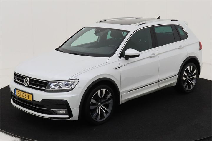 Photo 1 VIN: WVGZZZ5NZJW407939 - VOLKSWAGEN TIGUAN 