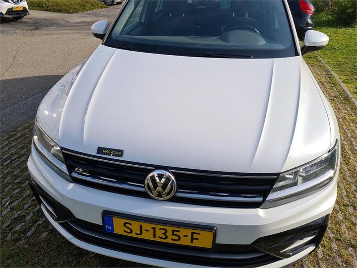 Photo 24 VIN: WVGZZZ5NZJW407939 - VOLKSWAGEN TIGUAN 