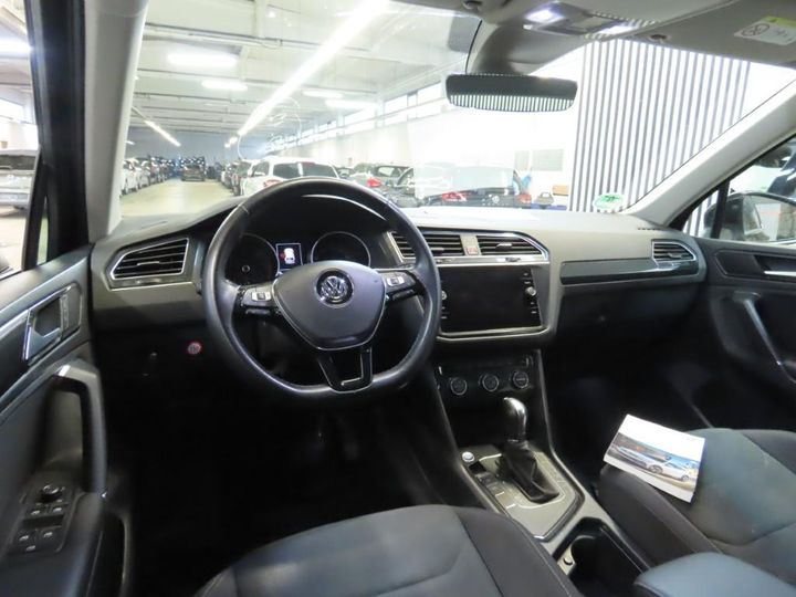 Photo 4 VIN: WVGZZZ5NZJW409915 - VW TIGUAN 