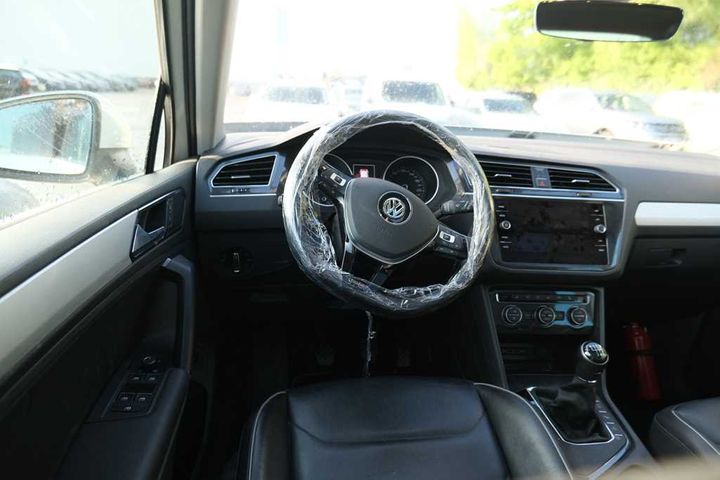 Photo 9 VIN: WVGZZZ5NZJW411042 - VOLKSWAGEN TIGUAN &#3916 