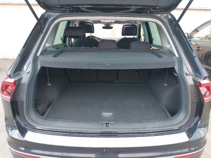 Photo 7 VIN: WVGZZZ5NZJW411726 - VOLKSWAGEN TIGUAN 