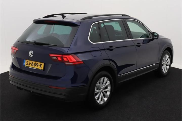 Photo 3 VIN: WVGZZZ5NZJW411917 - VOLKSWAGEN TIGUAN 