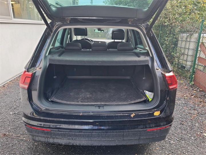 Photo 3 VIN: WVGZZZ5NZJW412382 - VOLKSWAGEN TIGUAN 