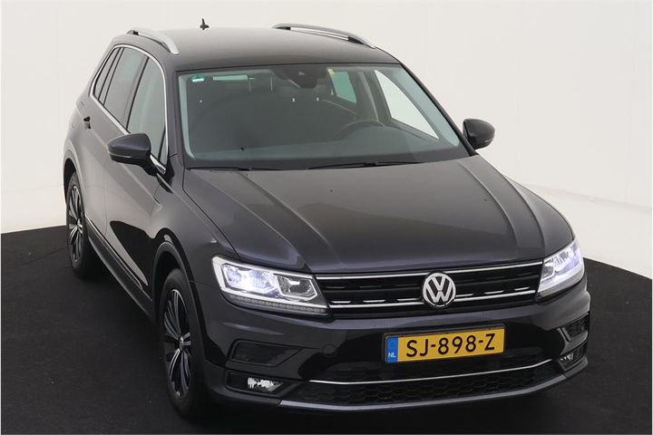 Photo 1 VIN: WVGZZZ5NZJW412892 - VW TIGUAN 