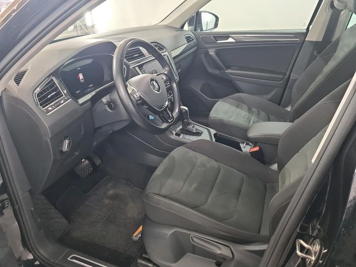 Photo 6 VIN: WVGZZZ5NZJW412892 - VW TIGUAN 