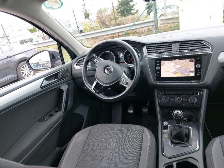 Photo 34 VIN: WVGZZZ5NZJW414667 - VOLKSWAGEN TIGUAN 