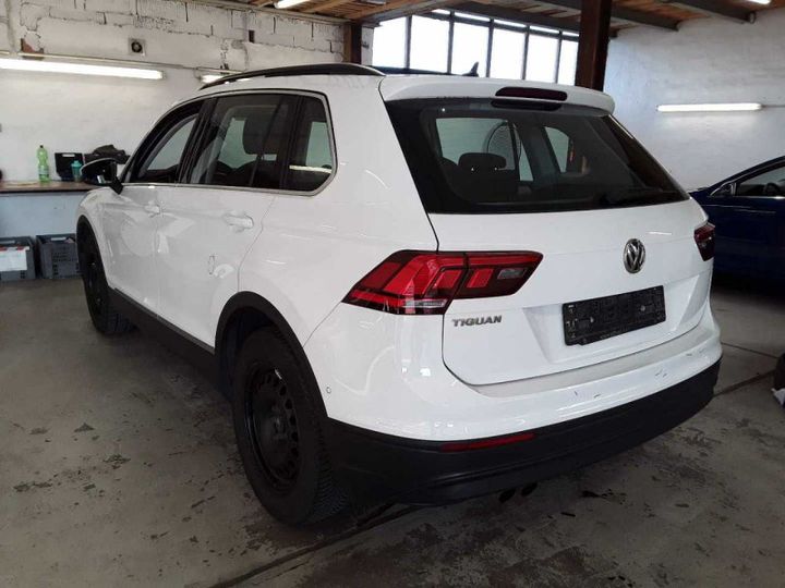 Photo 3 VIN: WVGZZZ5NZJW415824 - VOLKSWAGEN TIGUAN 1.4 TSI 