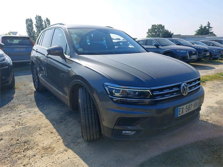 Photo 2 VIN: WVGZZZ5NZJW417013 - VOLKSWAGEN TIGUAN 