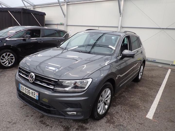 Photo 1 VIN: WVGZZZ5NZJW418030 - VOLKSWAGEN TIGUAN 