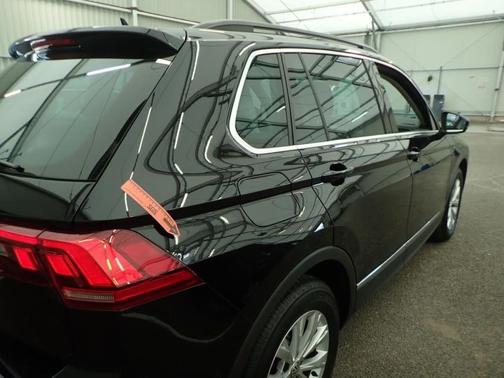 Photo 19 VIN: WVGZZZ5NZJW418408 - VOLKSWAGEN TIGUAN 