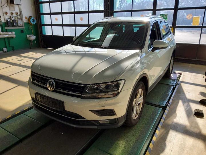 Photo 1 VIN: WVGZZZ5NZJW418450 - VOLKSWAGEN TIGUAN (AD1)(01.2016-&GT2020) 