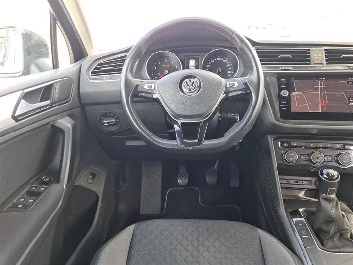 Photo 6 VIN: WVGZZZ5NZJW419578 - VOLKSWAGEN TIGUAN 