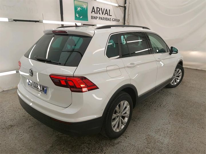 Photo 2 VIN: WVGZZZ5NZJW420580 - VOLKSWAGEN TIGUAN 