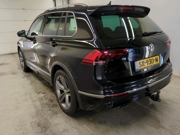 Photo 2 VIN: WVGZZZ5NZJW422847 - VW TIGUAN 