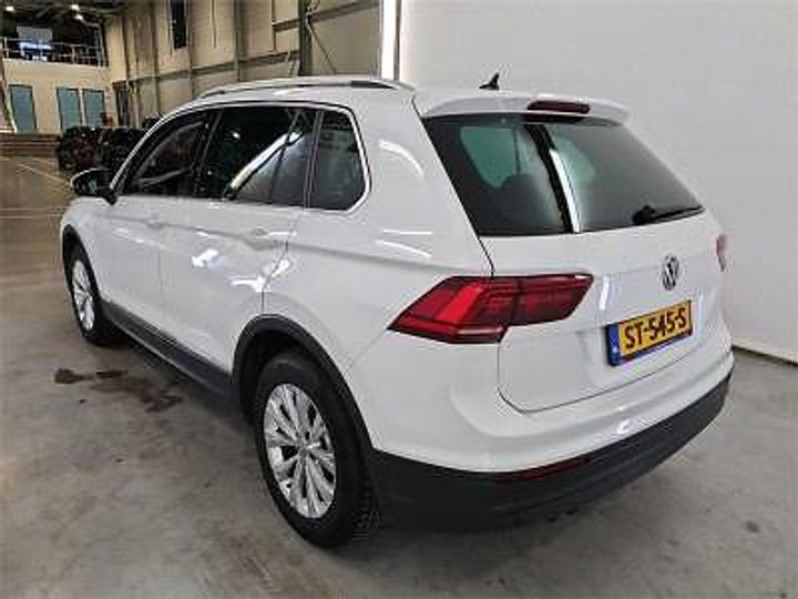 Photo 2 VIN: WVGZZZ5NZJW424231 - VOLKSWAGEN TIGUAN 