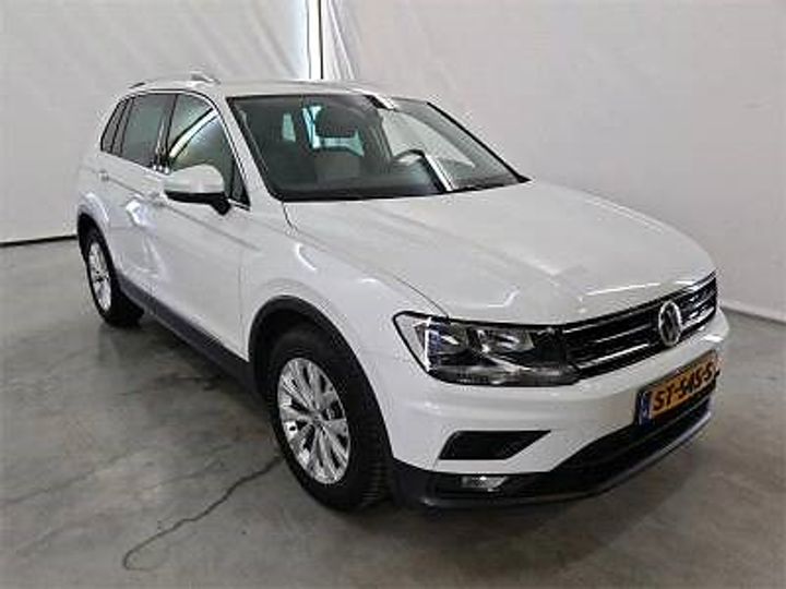 Photo 4 VIN: WVGZZZ5NZJW424231 - VOLKSWAGEN TIGUAN 