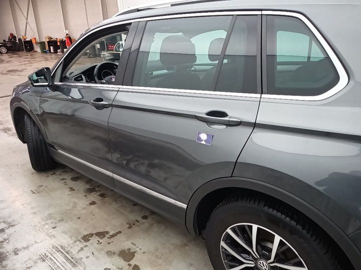 Photo 36 VIN: WVGZZZ5NZJW427194 - VOLKSWAGEN TIGUAN &#3916 