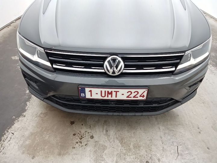 Photo 5 VIN: WVGZZZ5NZJW427194 - VOLKSWAGEN TIGUAN &#3916 