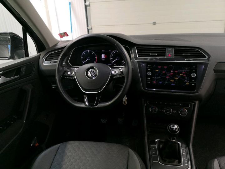 Photo 6 VIN: WVGZZZ5NZJW428293 - VOLKSWAGEN TIGUAN 