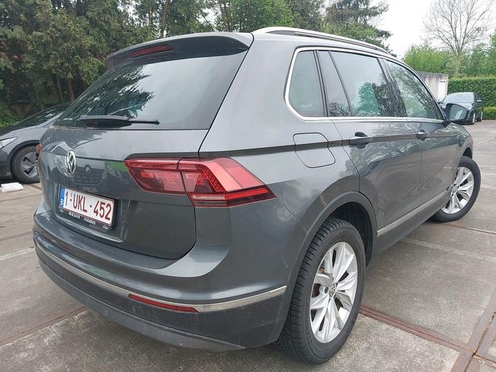 Photo 1 VIN: WVGZZZ5NZJW428487 - VW TIGUAN 