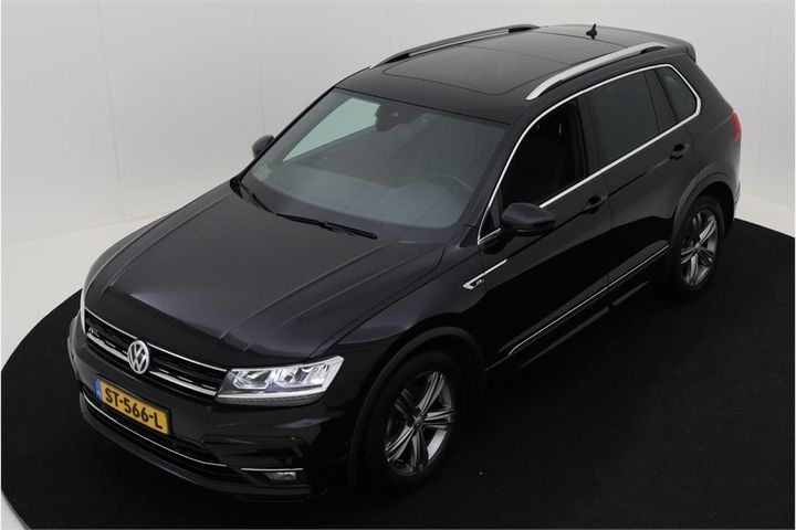 Photo 1 VIN: WVGZZZ5NZJW428891 - VOLKSWAGEN TIGUAN 