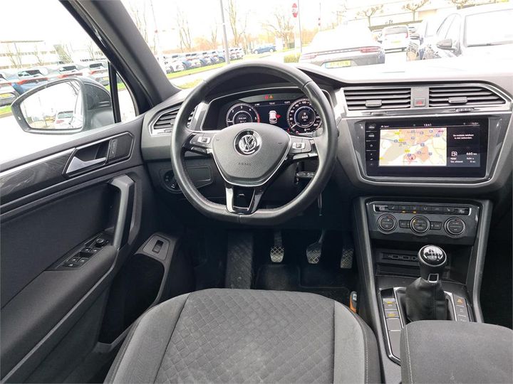 Photo 6 VIN: WVGZZZ5NZJW428891 - VOLKSWAGEN TIGUAN 