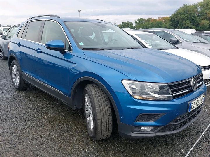 Photo 2 VIN: WVGZZZ5NZJW429767 - VOLKSWAGEN TIGUAN 