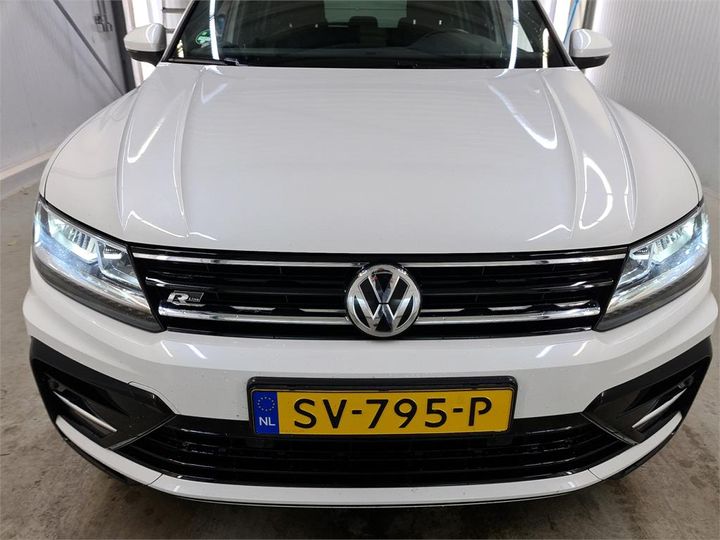 Photo 11 VIN: WVGZZZ5NZJW430162 - VOLKSWAGEN TIGUAN 