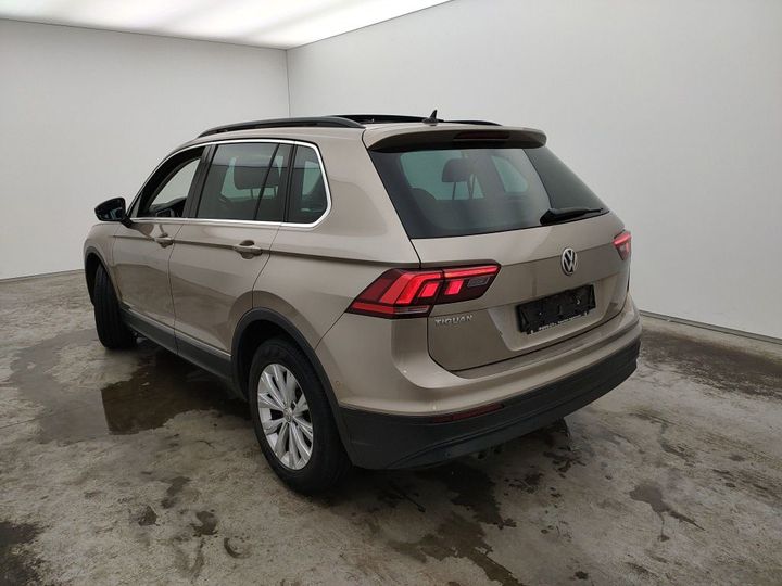 Photo 6 VIN: WVGZZZ5NZJW430497 - VW TIGUAN '16 