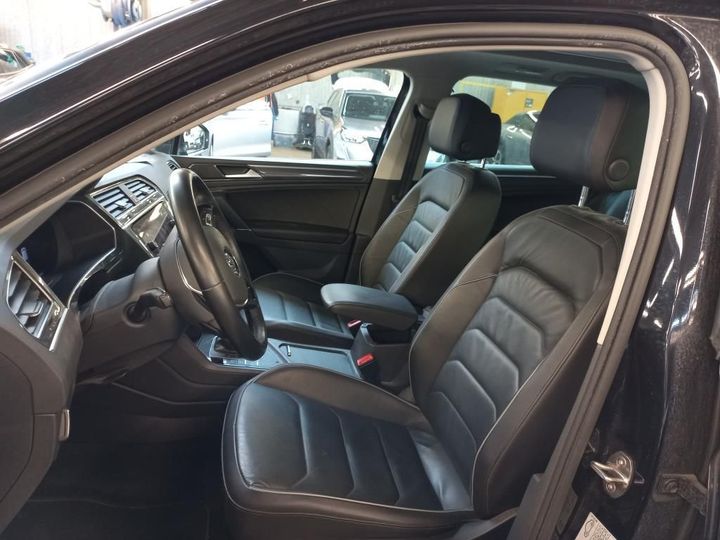 Photo 10 VIN: WVGZZZ5NZJW433897 - VOLKSWAGEN TIGUAN 