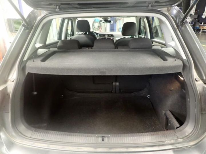 Photo 3 VIN: WVGZZZ5NZJW434119 - VOLKSWAGEN TIGUAN 