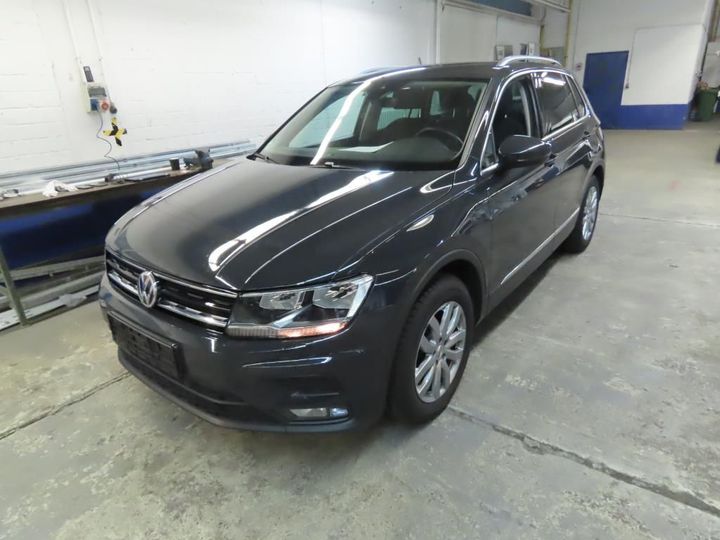 Photo 1 VIN: WVGZZZ5NZJW434983 - VOLKSWAGEN TIGUAN 