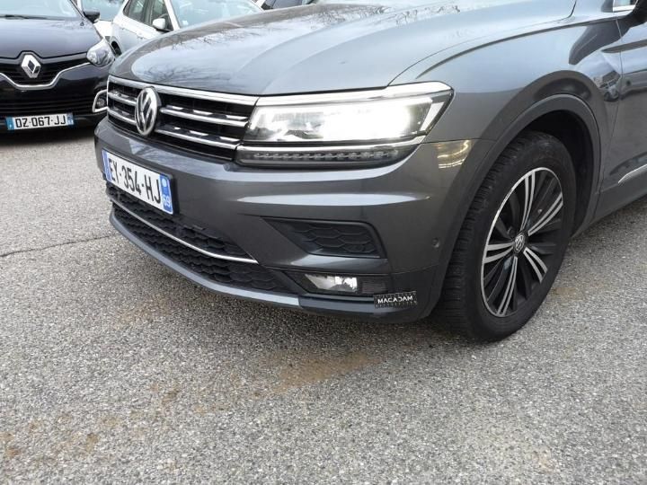 Photo 22 VIN: WVGZZZ5NZJW435996 - VOLKSWAGEN TIGUAN 