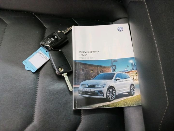 Photo 14 VIN: WVGZZZ5NZJW438523 - VW TIGUAN 