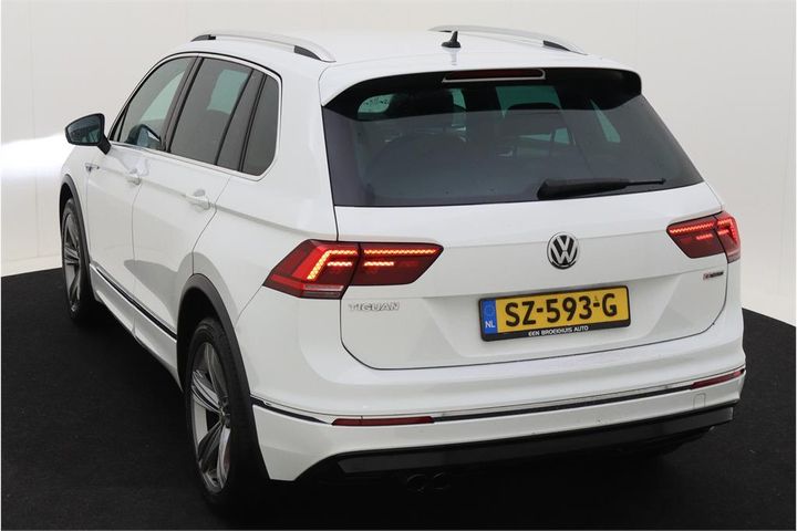 Photo 4 VIN: WVGZZZ5NZJW439234 - VOLKSWAGEN TIGUAN 