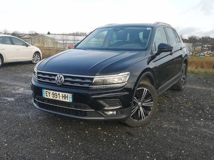 Photo 1 VIN: WVGZZZ5NZJW440165 - VOLKSWAGEN TIGUAN 